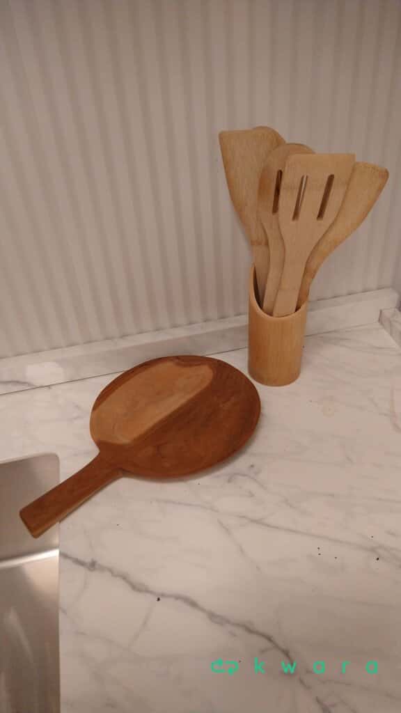 2 Jarros e Utensílios de Cozinha - foto 2