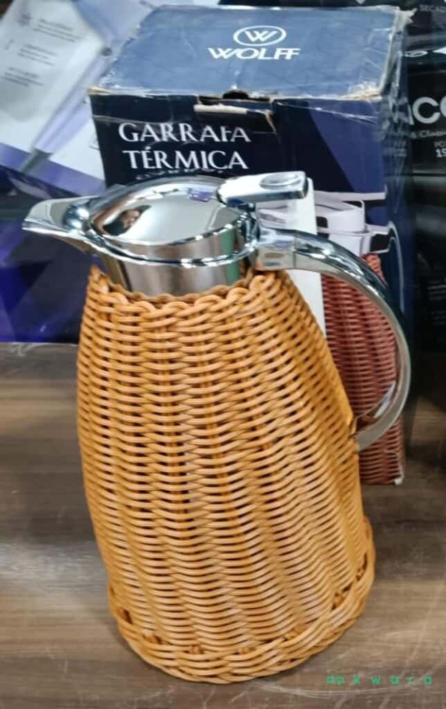 Garrafa térmica com rattan plástico 1,5l - Saldo B - KV5770 - foto 2
