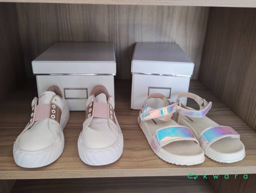 2 Caixas e 2 Sapatos Infantis - foto 1