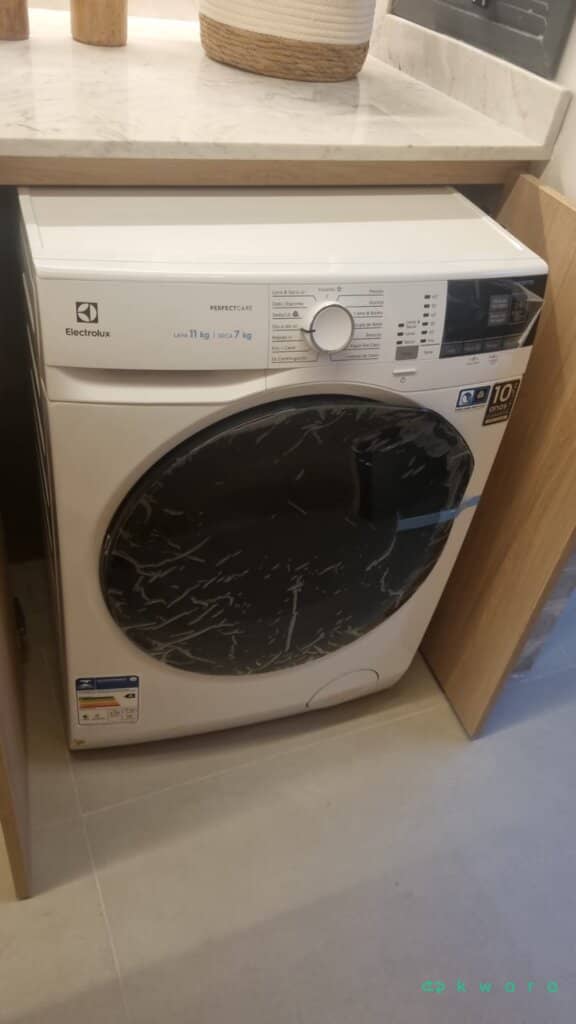 Lava e Seca Electrolux - foto 1
