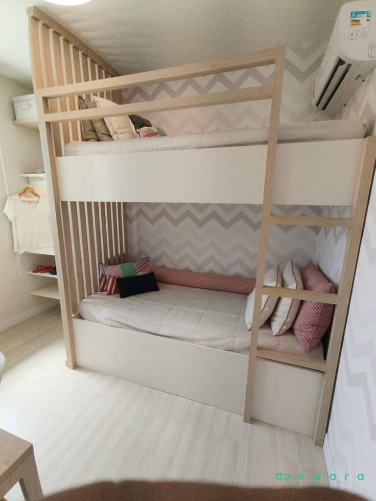 Beliche com 2 colchões de solteiro (não inclui jogo de cama) - foto 1