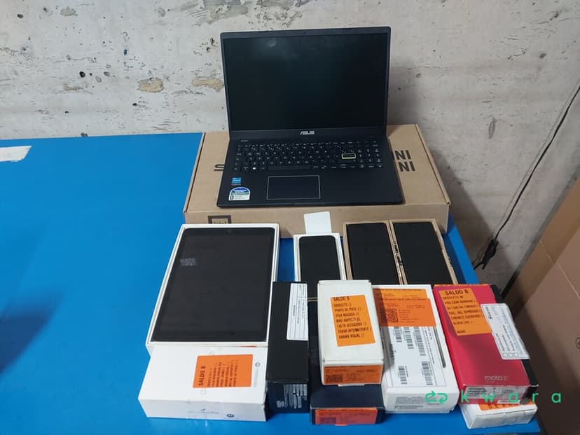 Aprox. 13 itens: Smartphones Apple e Samsung, Notebooks Asus e Tablets Demo - foto 1