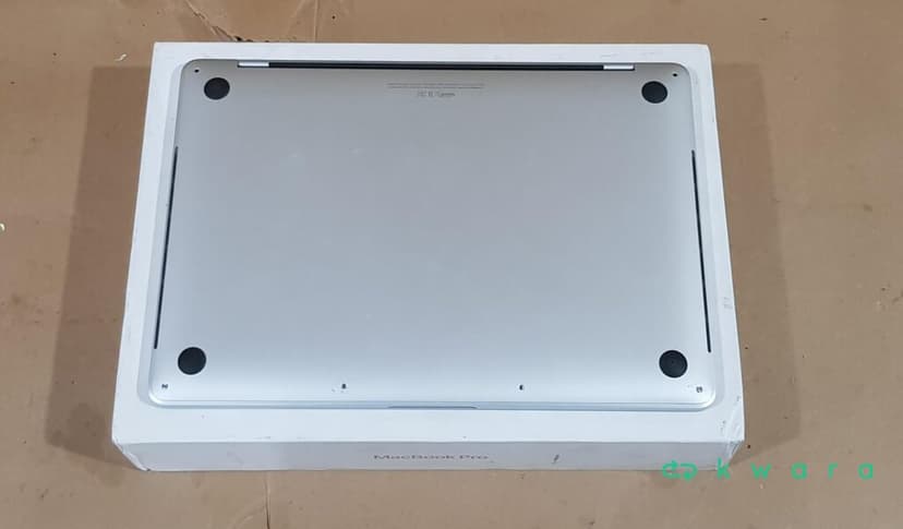 Macbook A2251 (COM AVARIAS) - foto 4