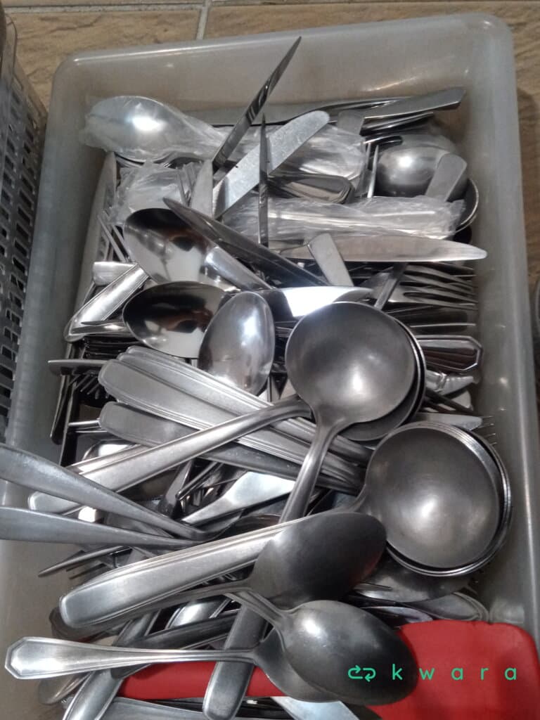 Talheres  - Aprox. 150 Pçs - foto 1