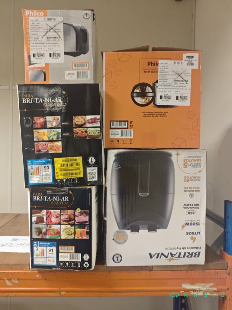 5 Itens: Torradeira, Fritadeira, Liquidificador e Multiprocessador Philco e Britania - foto 1