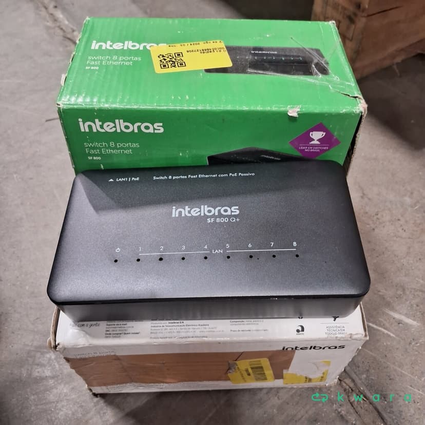 Aprox. 20 itens: Switch, calculadoras, câmeras, fonte de alimentação, carregador e rádios - foto 1
