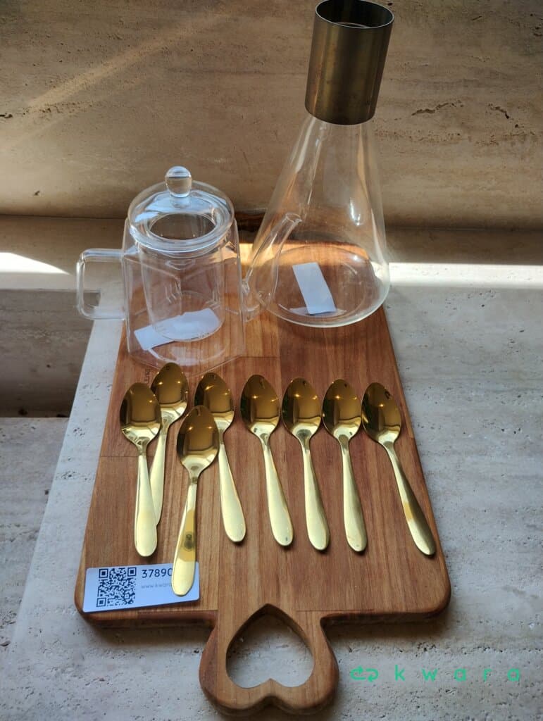 Tabúa, Decanter, Jarra e 8 Utensílios - foto 1
