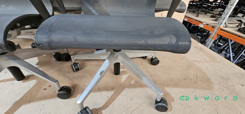 7 Cadeiras Herman Miller Setu - foto 2