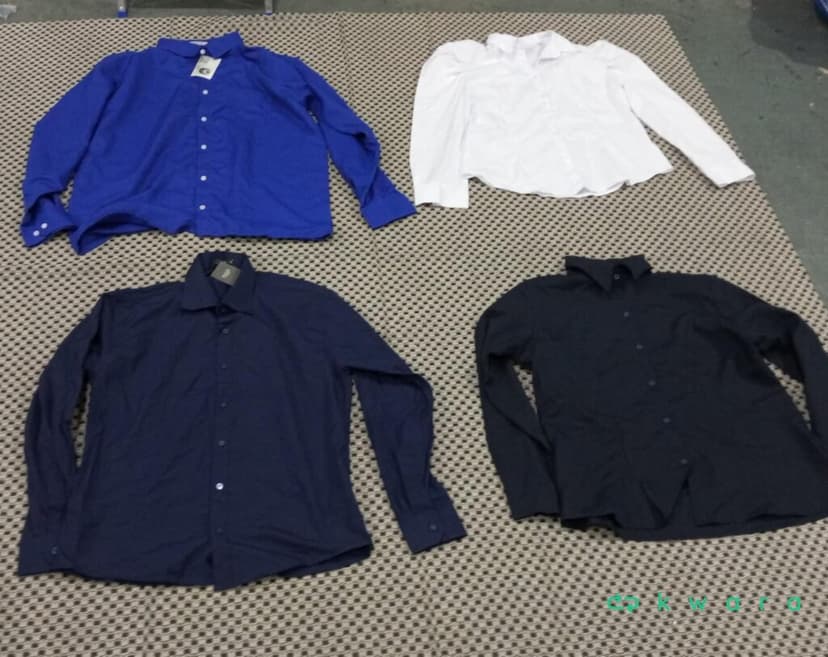 Aprox. 13 Camisas Sociais diversas  - saldo a - KO4237 - foto 2