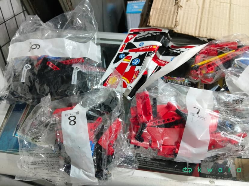 Lego Ferrari Sf-24 F1 42207 - SALDO C - KBR5246 - foto 3
