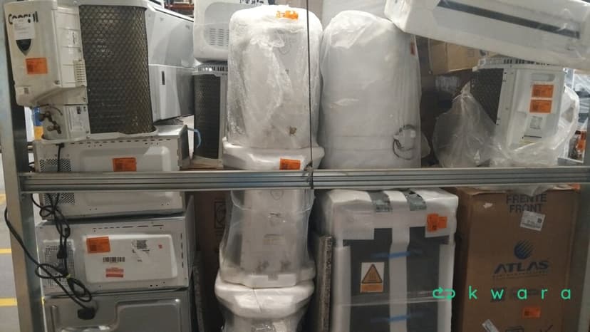 Aprox. 22 itens: Fogões, Ar Condicionados e Eletrodomésticos (Electrolux, Philips e Consul) - foto 4