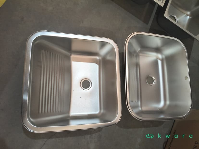 4 Itens: 2 Cubas duplas e 2 tanques inox - foto 2