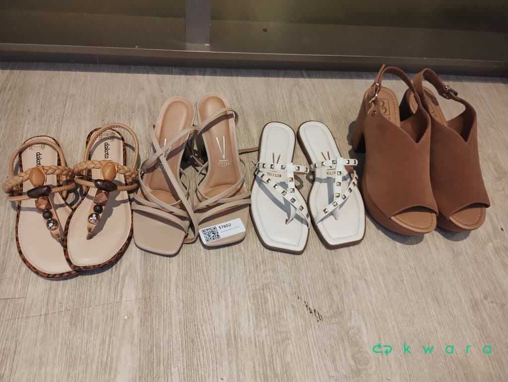 4 Pares de Calçados - foto 1