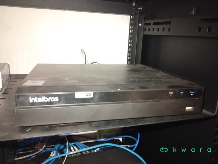 Câmeras e equipamento de monitoramento - foto 2