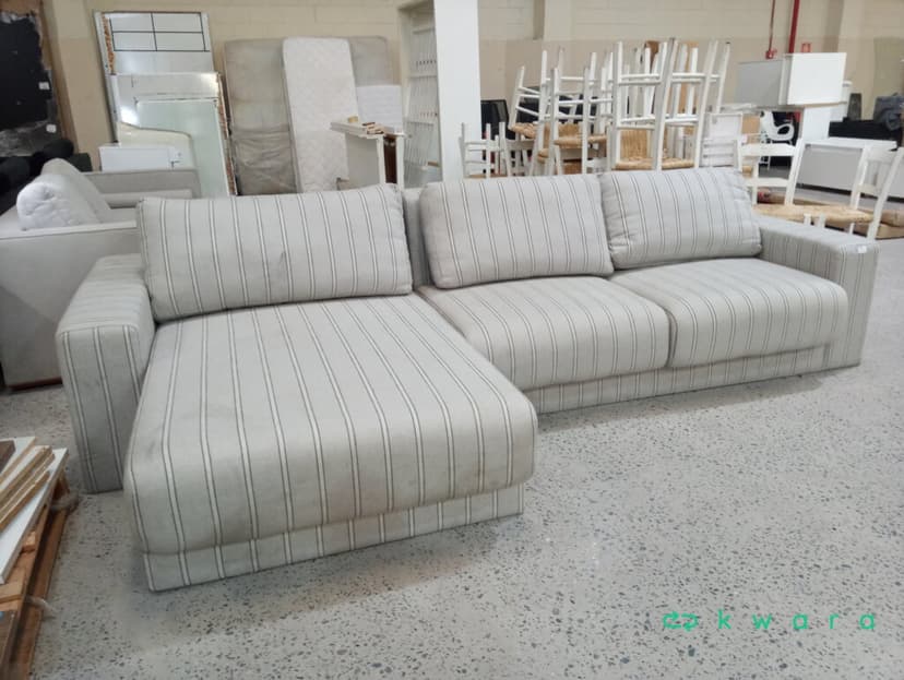 Sofá com Chaise - foto 2