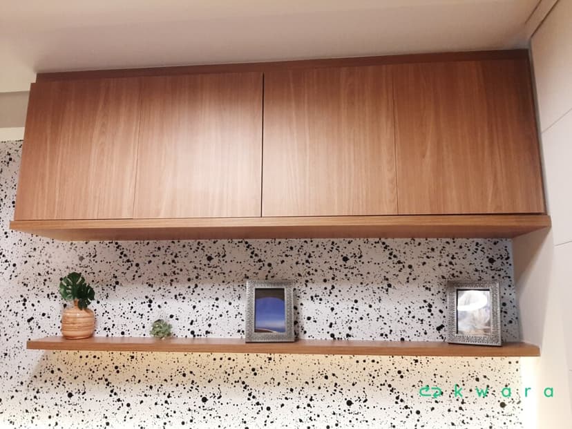 Armário Suspenso com 4 Portas e 2 Prateleiras - foto 1