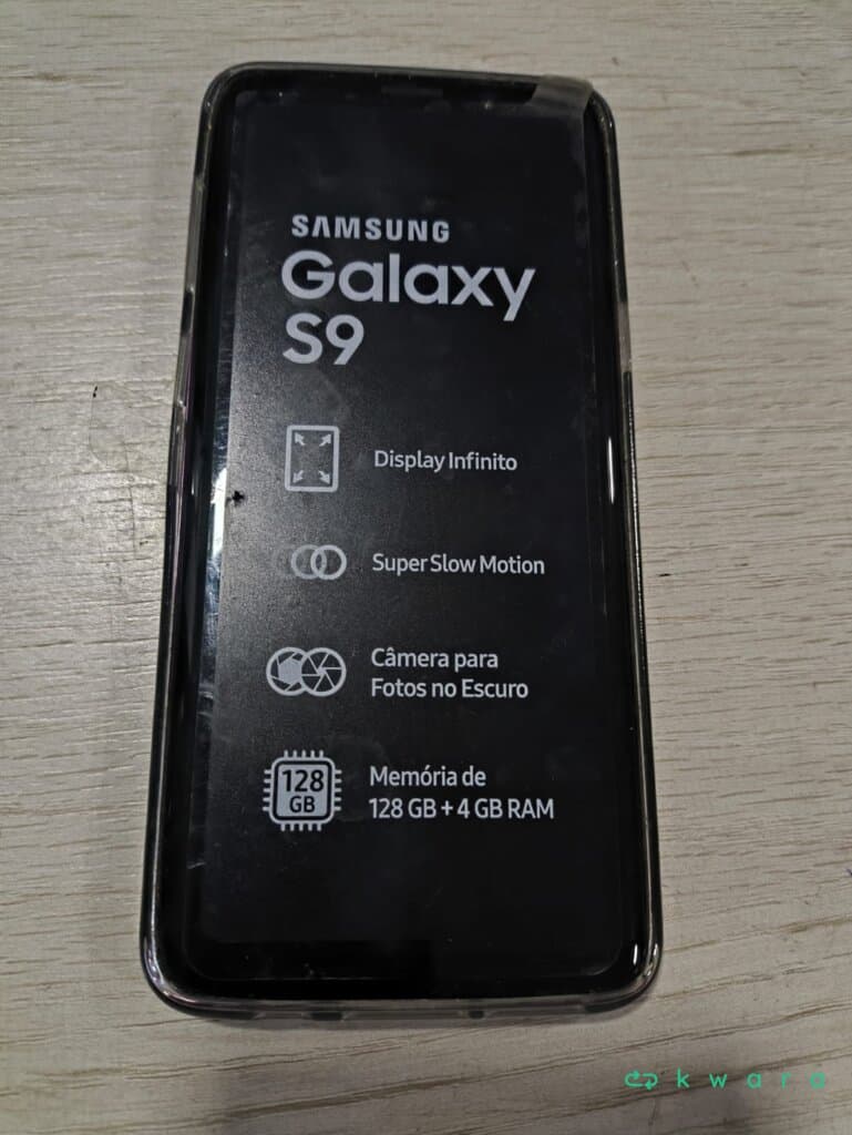 Smartphone Samsung S9 - foto 1