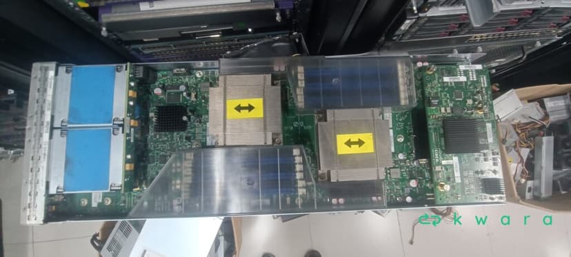 Lamina Cisco UCS B200 M2 Blade Server Sem Processador e Memória - foto 2