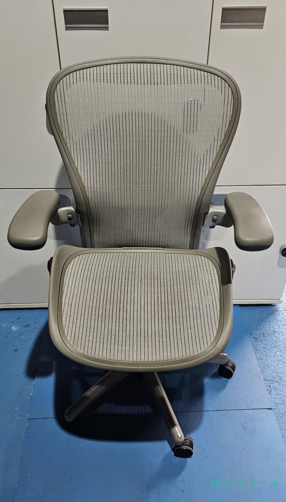 Cadeira Herman Miller Aeron C - foto 5