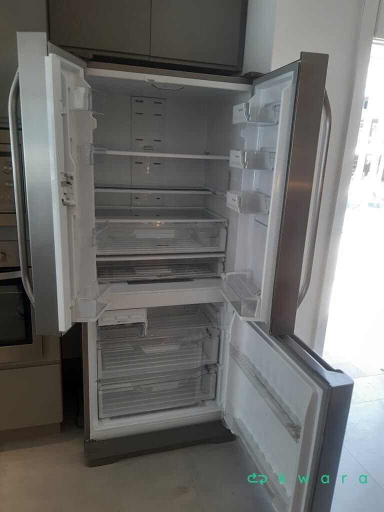 Refrigerador Electrolux 3 Portas - foto 2