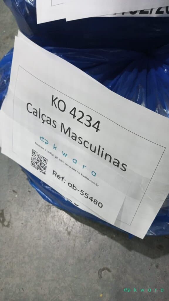 Aprox. Aprox. 11 Calças Jeans Masculinas diversas  - saldo a - KO4234 - foto 3