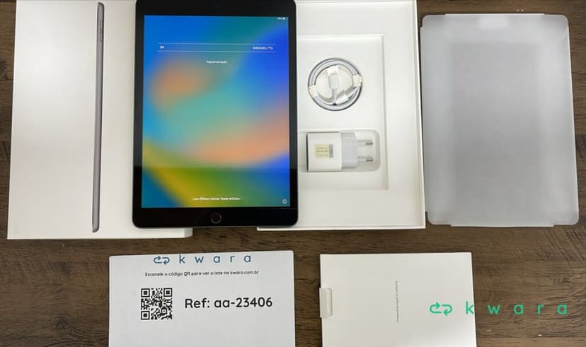 Ipad (9ª Geração ) Wi-Fi 64gb Mk2k3bz/A Ipad Wi-Fi 64 GB Space Gray  Modela2602 - foto 1