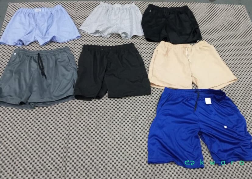 Aprox. 18 Shorts Masculinos diversos  - saldo a - KO4232 - foto 2