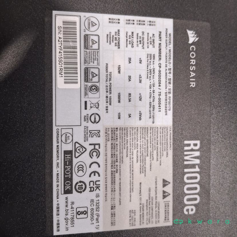 Aprox. 20 itens: Switch, calculadoras, câmeras, fonte de alimentação, carregador e rádios - foto 10