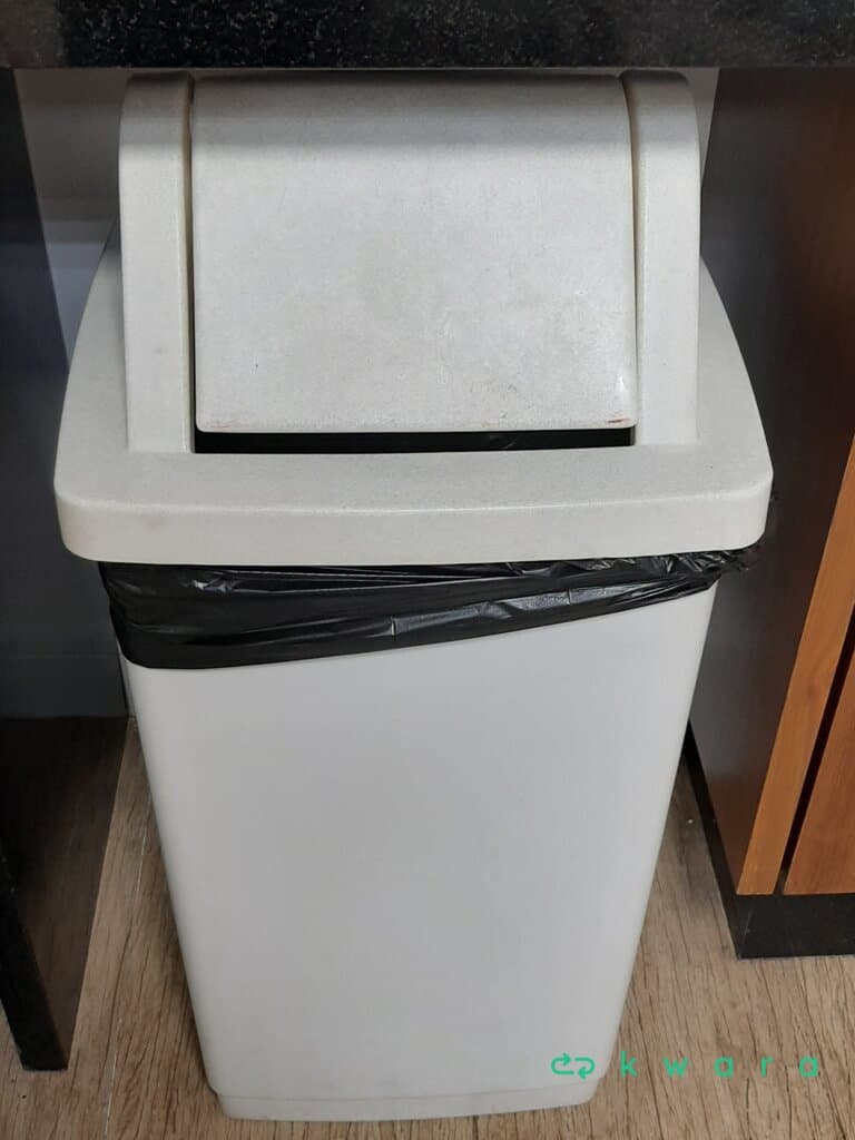 Lixeira - foto 1