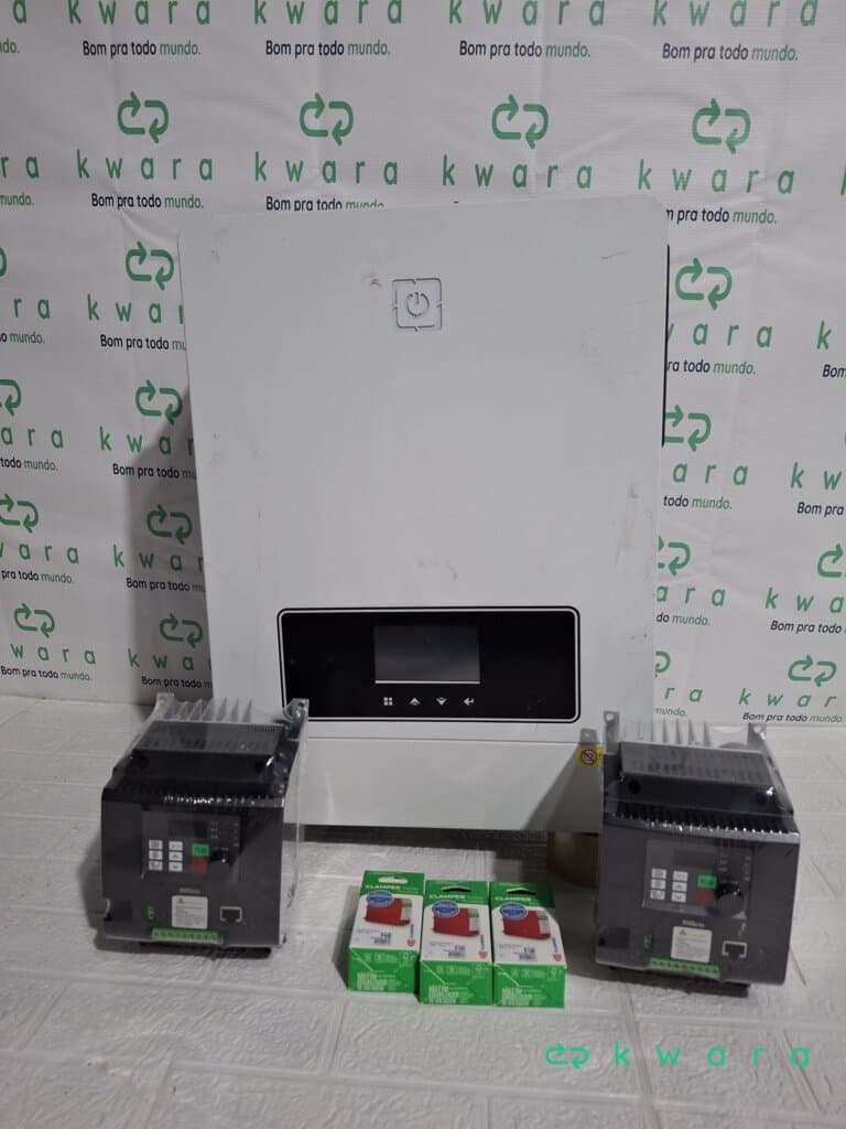Aprox. 30 itens - Acessórios de energia solar - foto 1