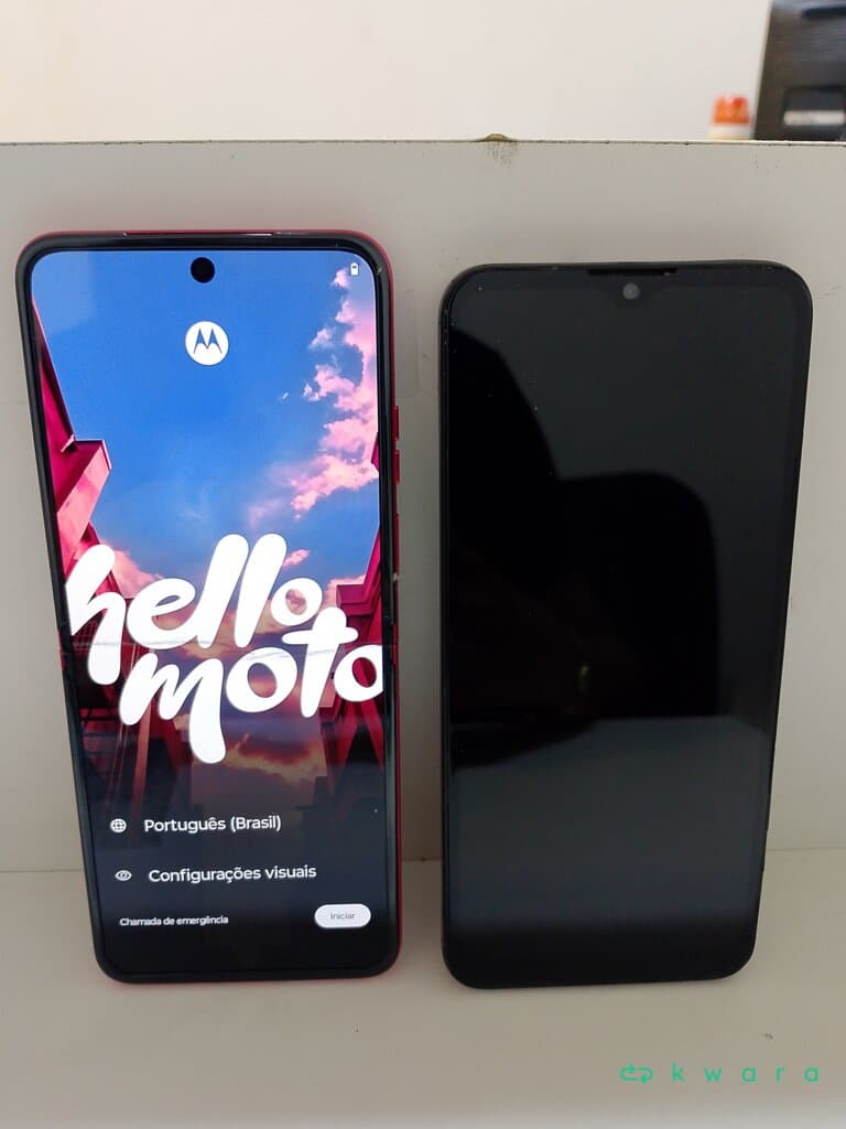 2 Celulares - Motorola G30 128GB e Motorola Razr 40 Ultra 256GB - foto 1