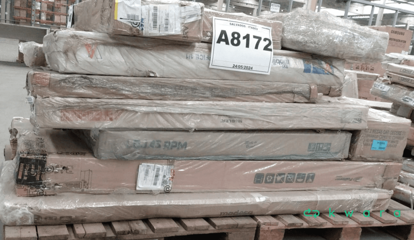 Aprox 174 Produtos: TV's, Refrigeradores, Sofás, Camas, Armários, Racks, Painéis, Guarda-Roupas e Outros - foto 13