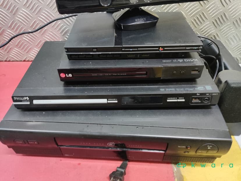 4 Aparelho de DVD, Aparelho para Xbox e 2 Aparelhos Telefônicos - foto 1