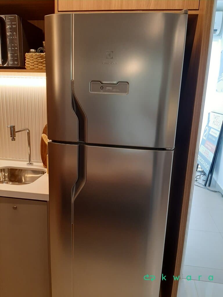 Refrigerador Electrolux 371L Mod.DFX41 - foto 1