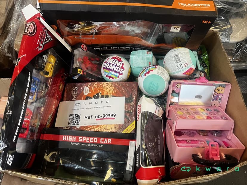 Aprox. 50 itens: Brinquedos diversos - foto 1