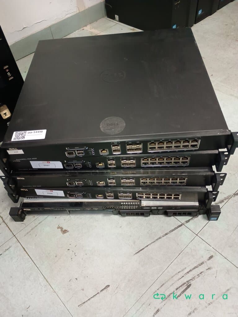 1 Servidor e 4 Switch - foto 1