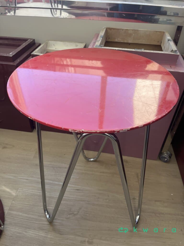 Mesa com tampo redondo - foto 1