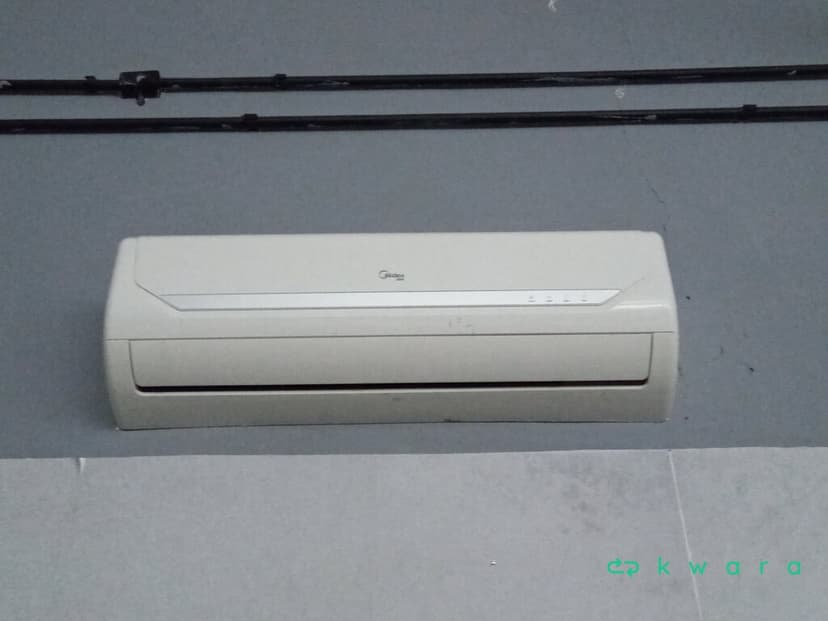 Ar Condicionado + Condensadora Midea - foto 1