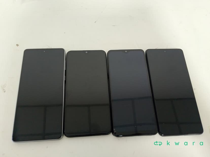 4 Celulares - Samsung - foto 1