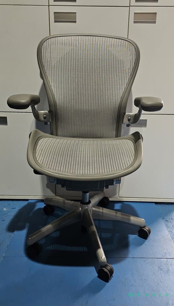 Cadeira Herman Miller Aeron C - foto 1