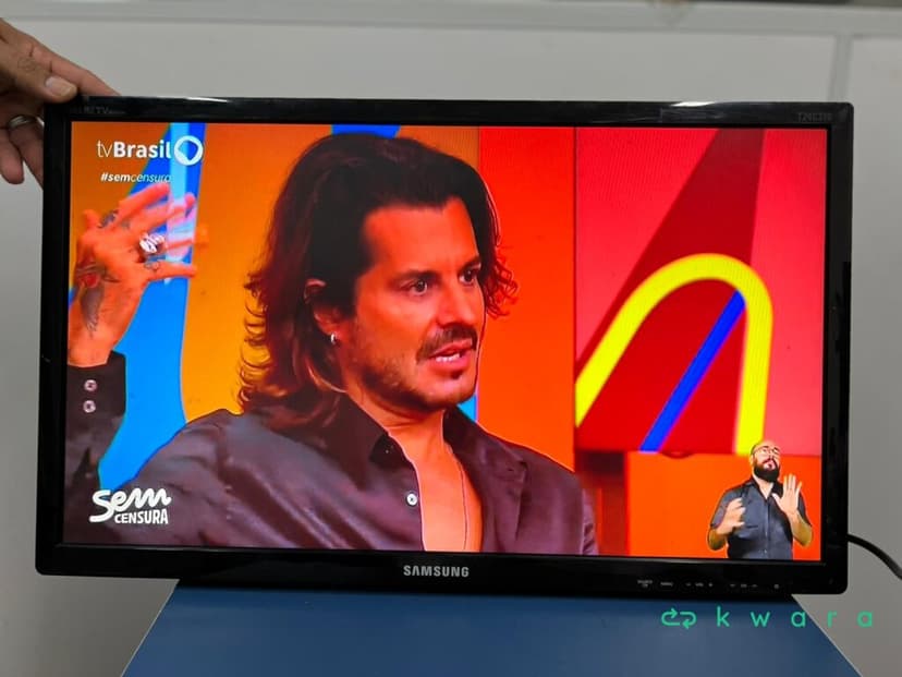 2 Monitores TV LED 24" - foto 1