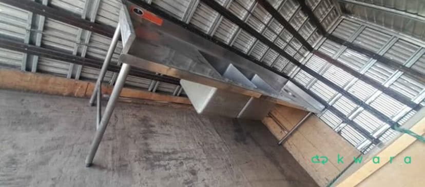 Pia em inox com 2 cubas - foto 1
