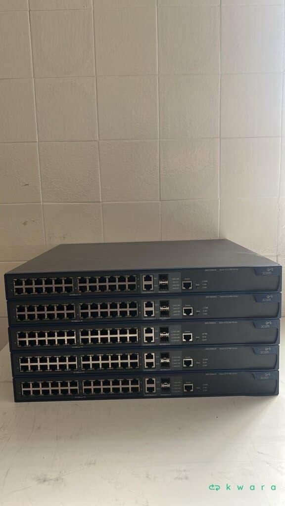 5 Switch 4210 PWR-26 PORT - foto 1