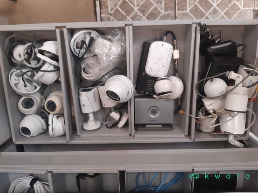 16 Câmeras e 3 Roteadores - foto 1