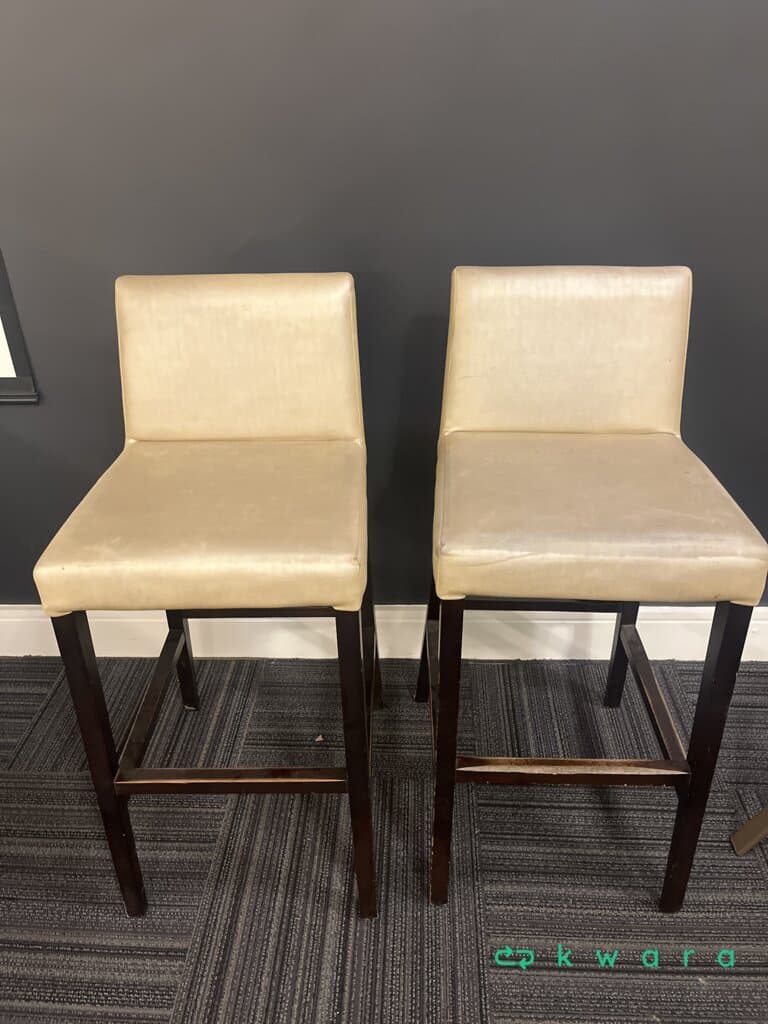 2 Banquetas - foto 1