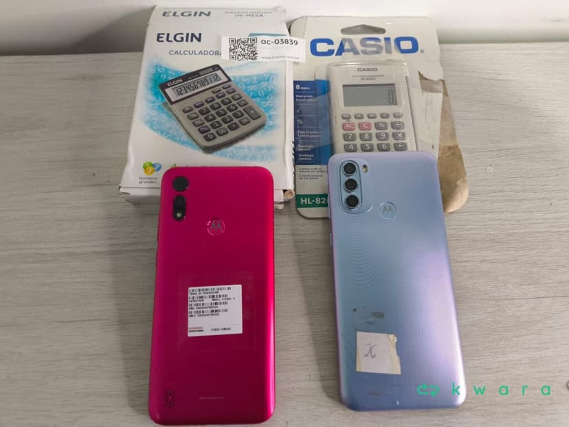 4 itens: Smartphones e calculadoras - foto 2