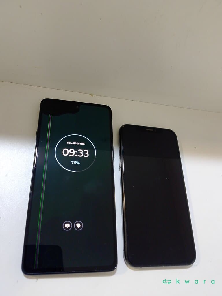 2 Celulares - Iphone 8 256GB e Motorola Moto Edge 20 128GB - foto 1