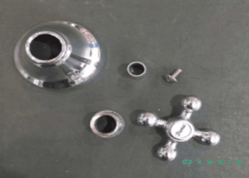 APROX. 51 ITENS: ACABAM C-33 ROOS ,  ACCEPTOR GAMMA 7.1 ,  ACELERADOR 167841 TOYOTA ,  ACION ROT NF630SEPIN630AIR300630A TÉCHNE ,  ACION ROTAT EXT 3VF 96231EA00 SIPA ,  ACIONAMENTO 11-2200003-01-01 MSA ,  ACIONAMENTO 20-2100002-01-09 MSA ,  ACIONAMENTO EB05207000123 CYKLOP ,  ACIONAMENTO K140R ATOS ,  ACIONAMENTO ROTA 3VF95231EA00 TÉCHNE - foto 1