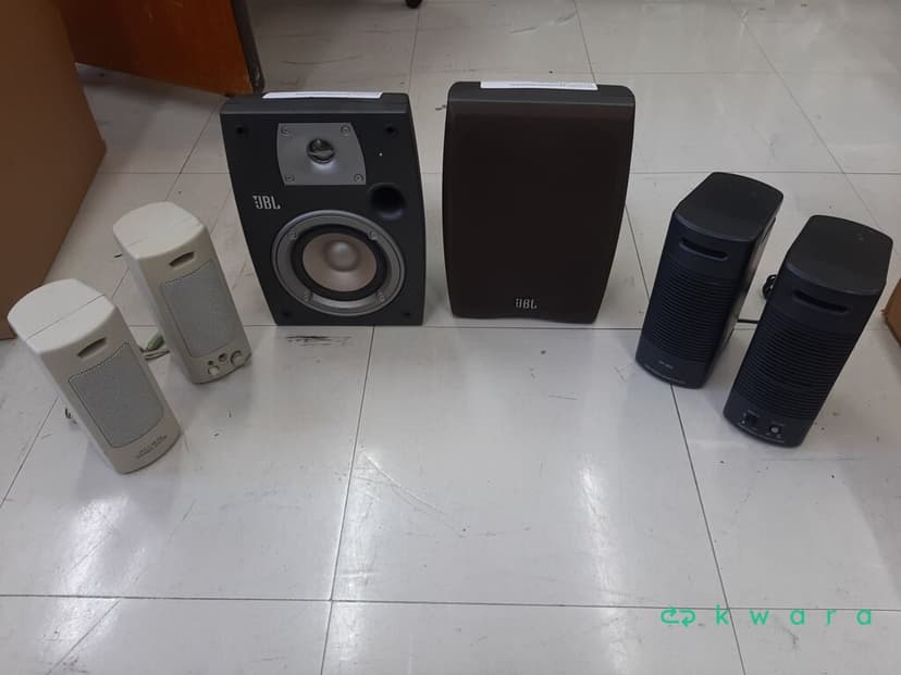 Tv Lg e Caixas de Som Diversas - foto 2