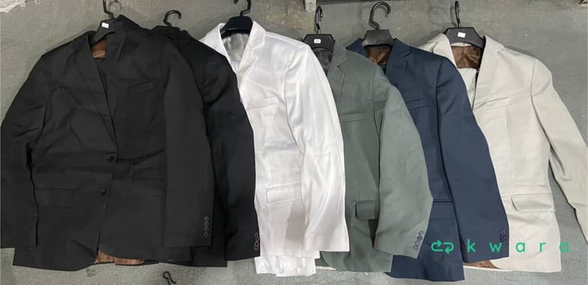 Aprox. 21 Roupas sociais diversas - KOL284 - SALDO A - foto 1